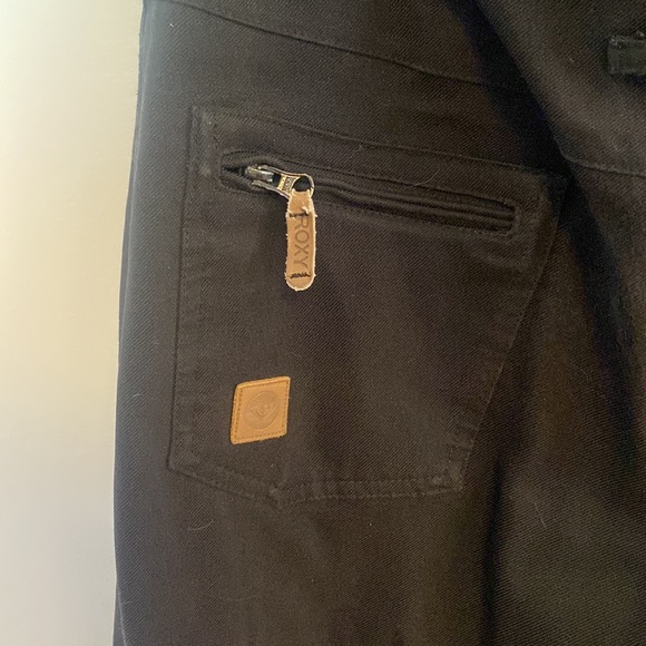 Roxy Snowpants - Picture 6 of 8